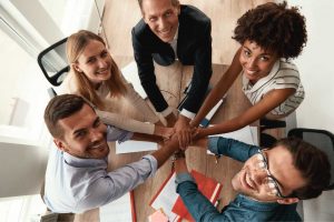 Team bonding ideas: Build stronger connections and improve collaboration
