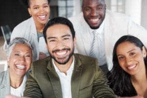 Diversity recruiting: Two heads are better than one
