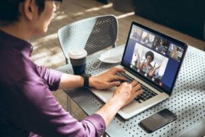Flexible work arrangements: 4 types to improve employee productivity